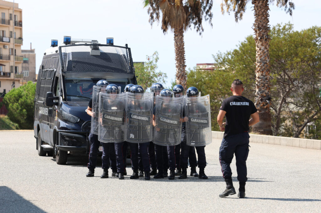 Allievi della Scuola Carabinieri durante le attività di addestramento