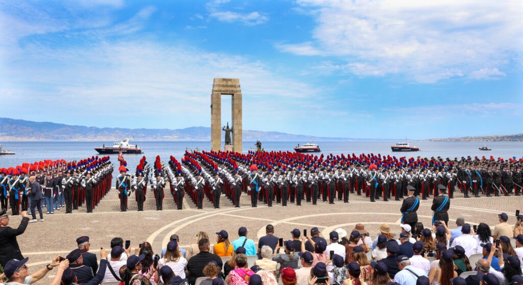 Cerimonia pubblica alla Scuola Allievi Carabinieri di Reggio Calabria