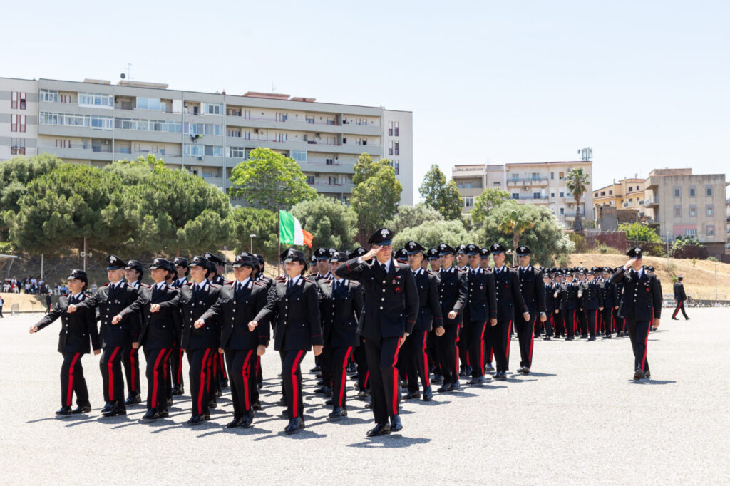 Allievi della Scuola Carabinieri durante l'addestramento formale
